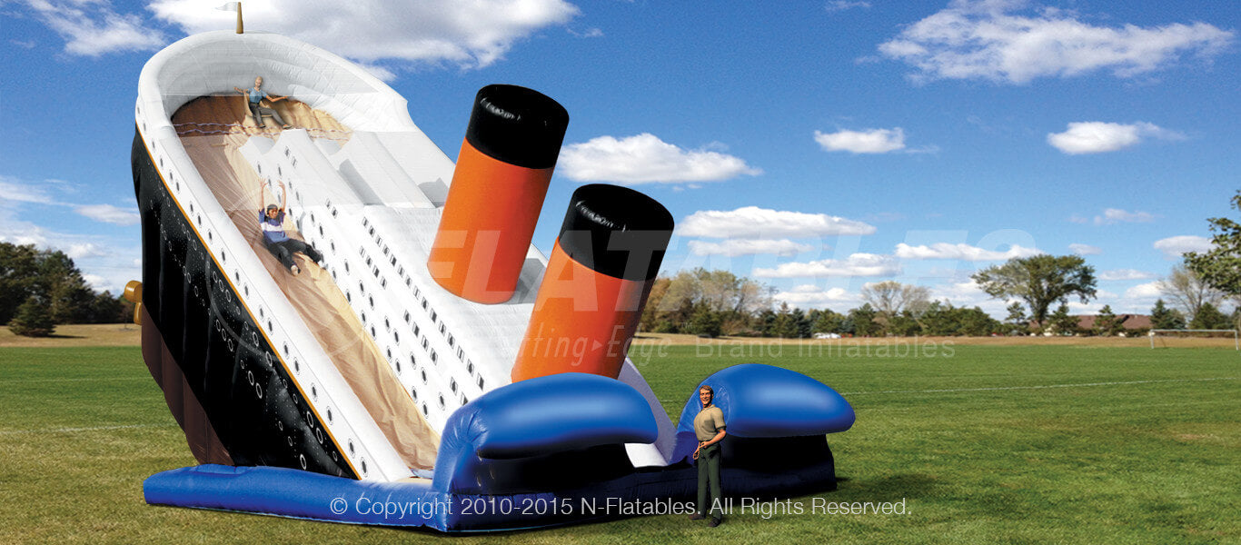Titanic Adventure™ (25’) Dual Slide